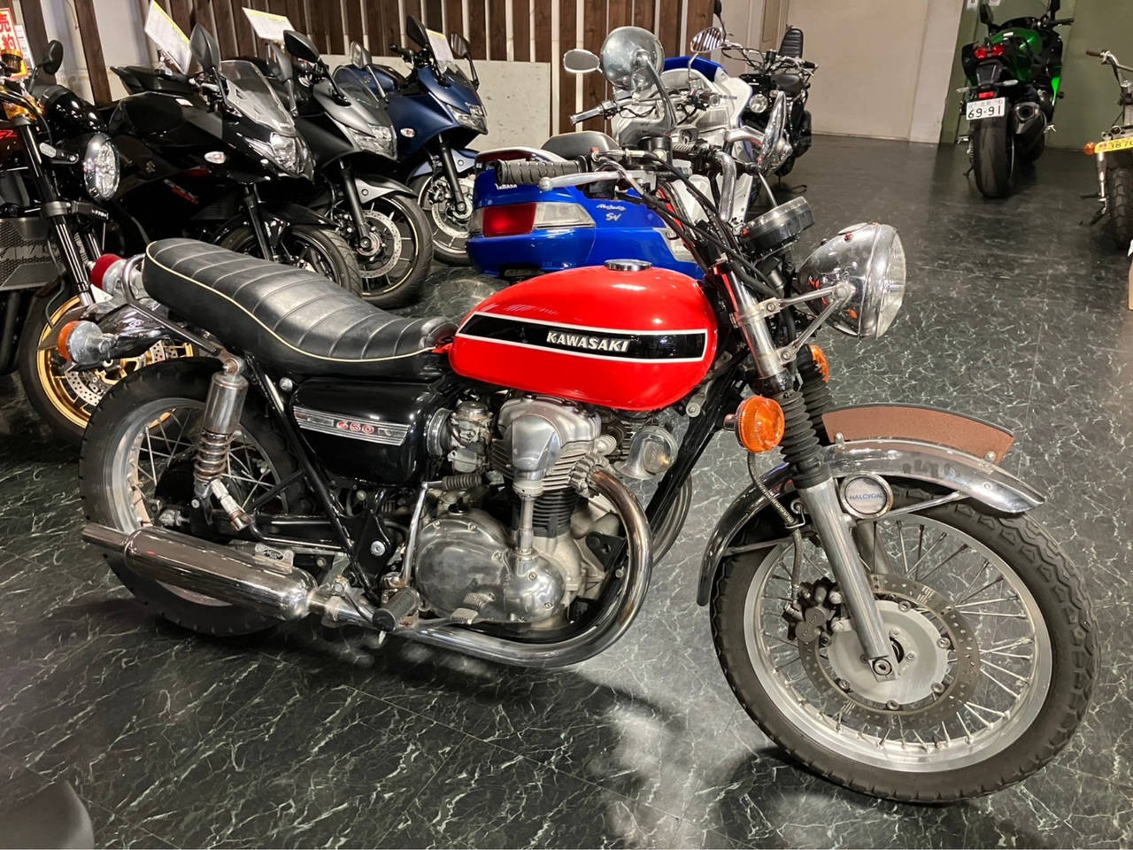 Kawasaki W650 2005