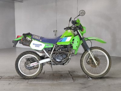Kawasaki KL250R 1986