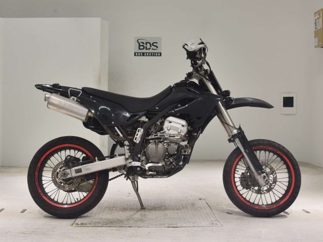 Kawasaki D-TRACKER250 2005