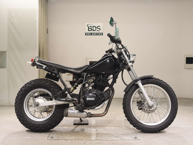 Yamaha TW225 2002