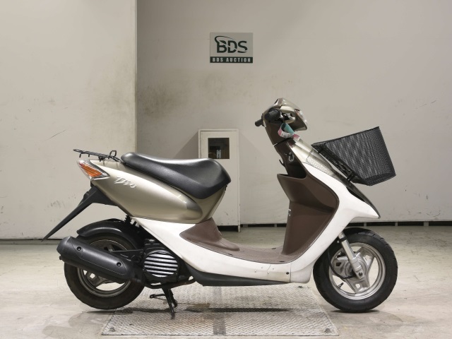 Honda DIO-5 2004