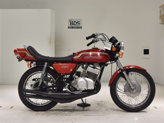 Kawasaki 350SS 2024