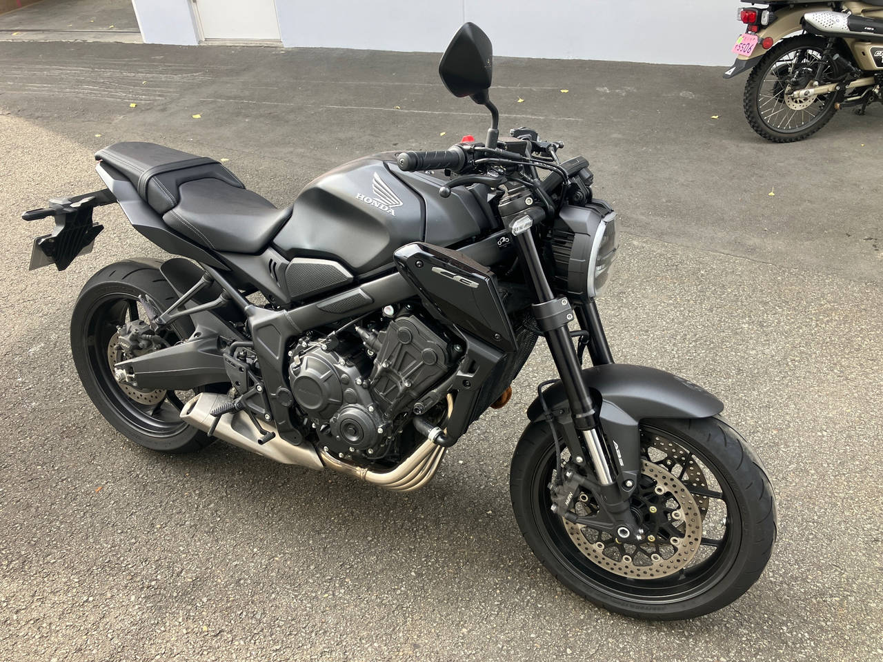 Honda CB650R 2024