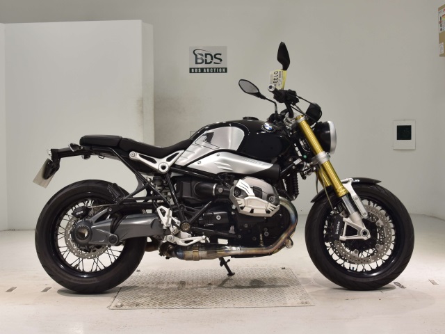 BMW R NINE T 2014