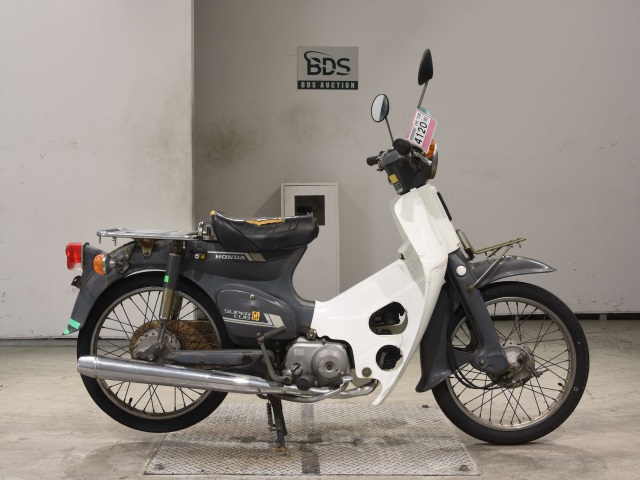 Honda C50 1989