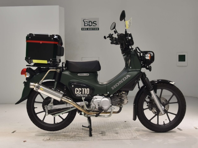 Honda CC110 CROSSCUB 2022