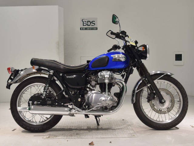 Kawasaki W400 2011