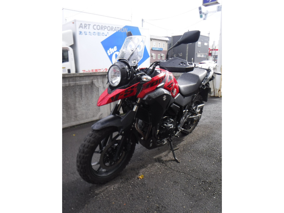 Suzuki V-STROM DL250