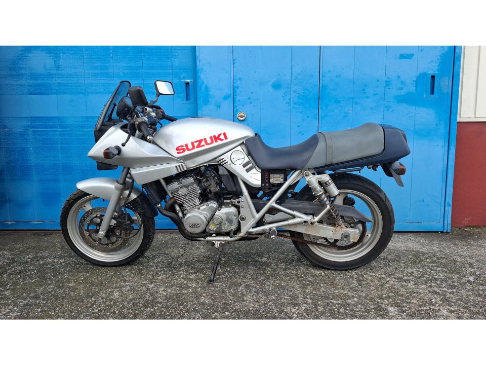 Suzuki GSX250S KATANA 1991