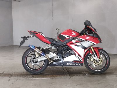 Honda CBR250RR 2017