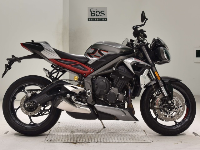 Triumph STREET TRIPLE RS 2022