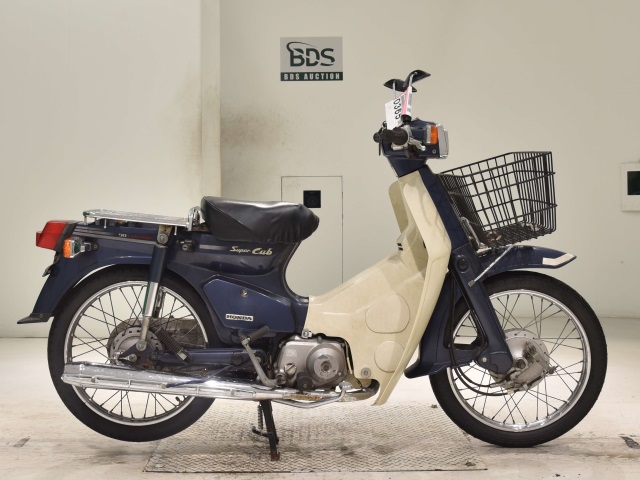 Honda C90-E 2002