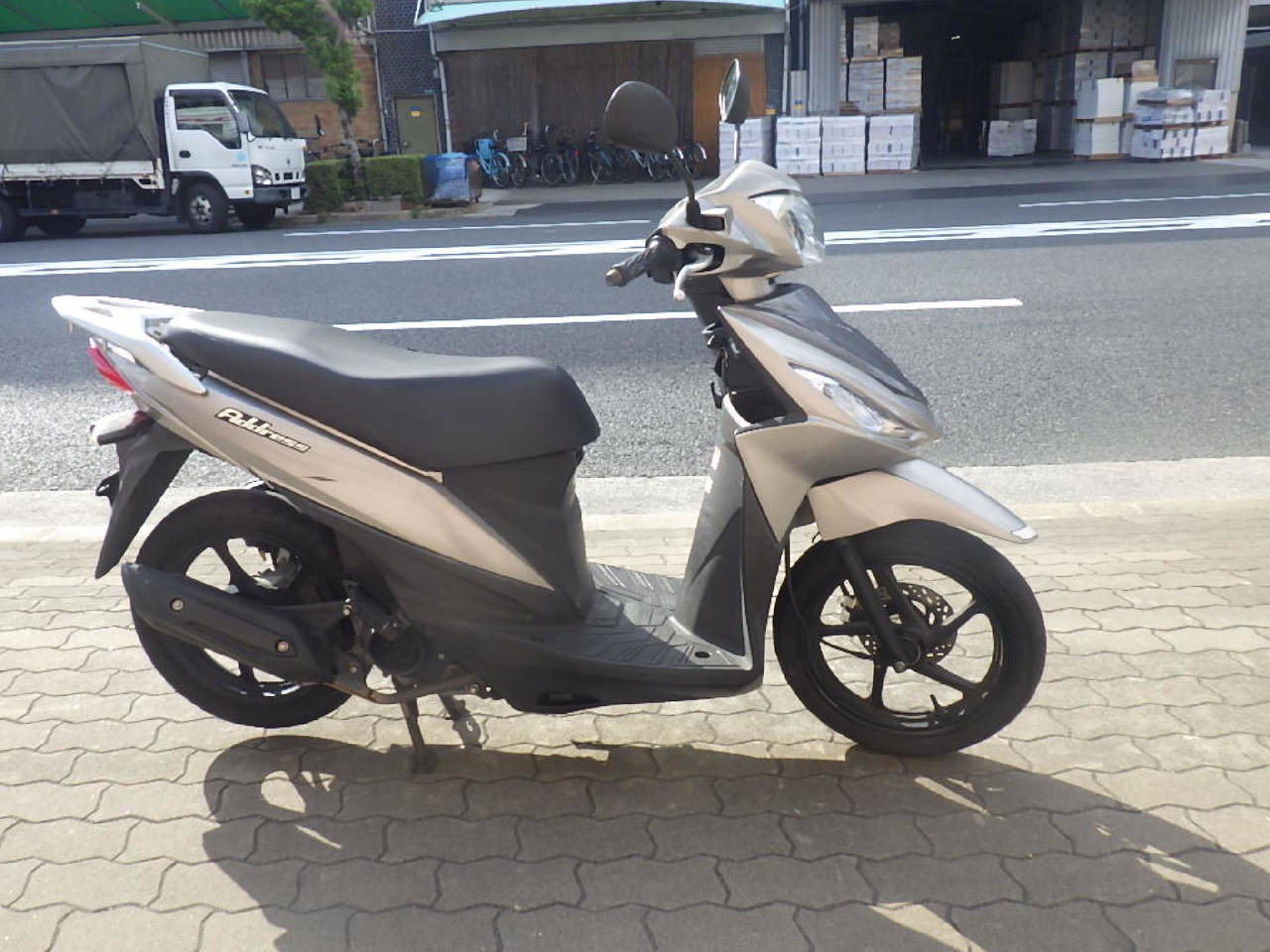 Suzuki ADDRESS V110