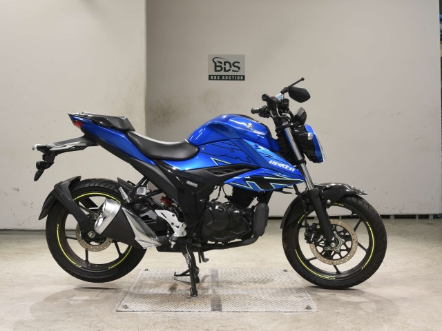 Suzuki GIXXER150