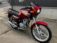 Suzuki GS125