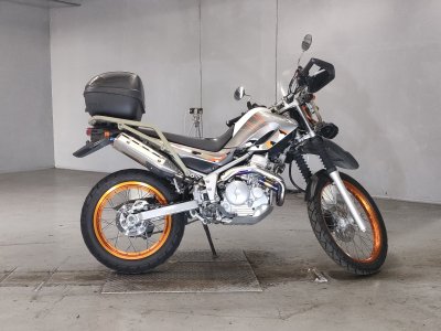 Yamaha SEROW XT250 2006