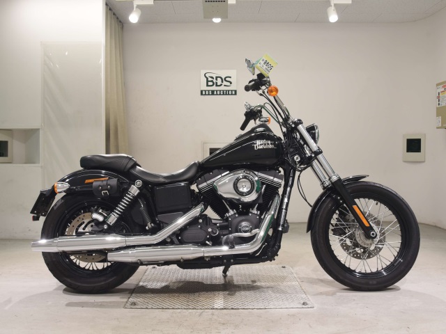HD STREETBOB FXDB1690 2016