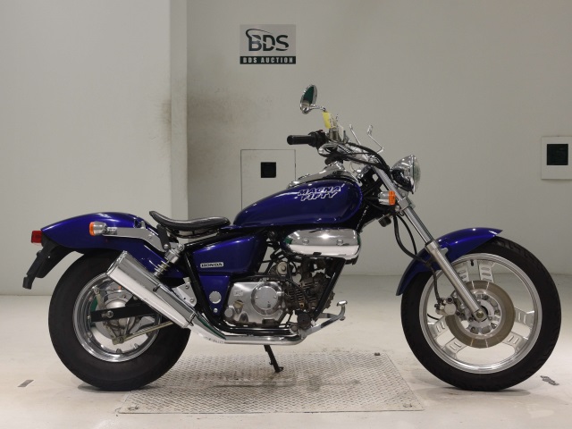 Honda MAGNA50 2005