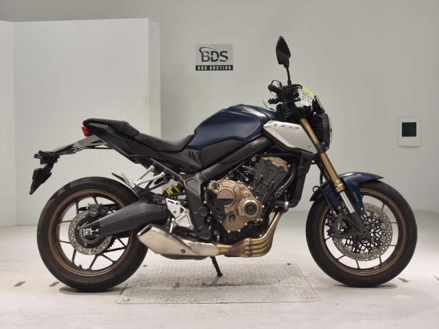 Honda CB650R 2021