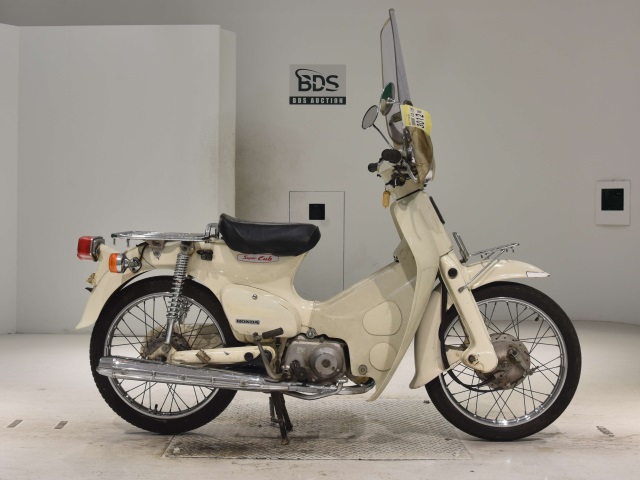 Honda C90 2005