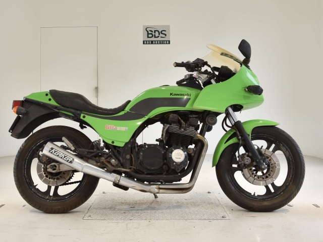 Kawasaki GPZ750 1983