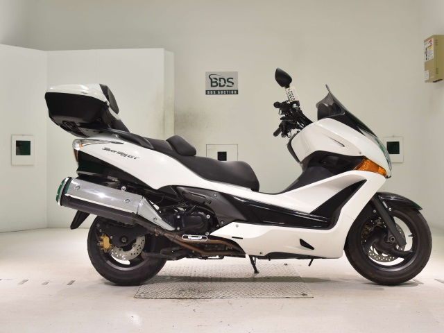 Honda SILVERWING400GTA 2011