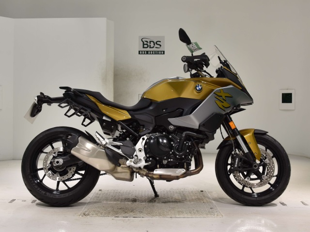BMW F900XR 2022