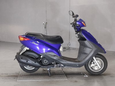 Yamaha AXIS TREAT