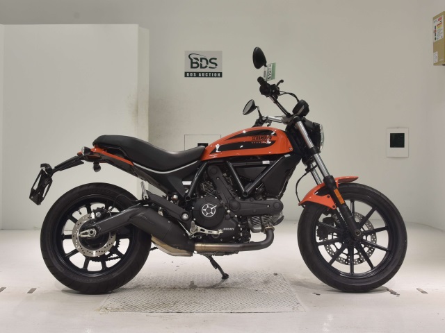 Ducati SCRAMBLER SIXTY2 2017