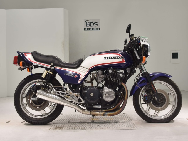 Honda CB750SF 1983