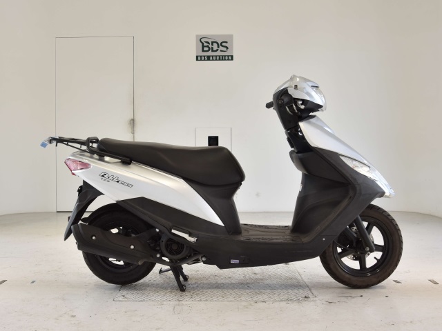 Suzuki ADDRESS V125
