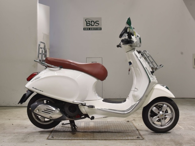 Vespa PRIMAVERA125