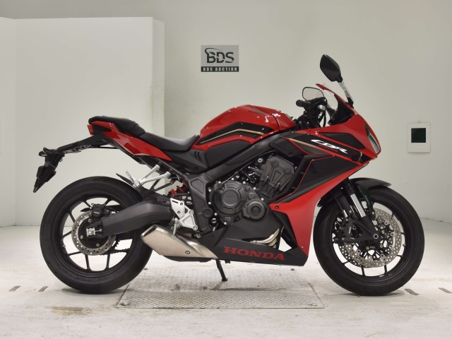 Honda CBR650R 2024