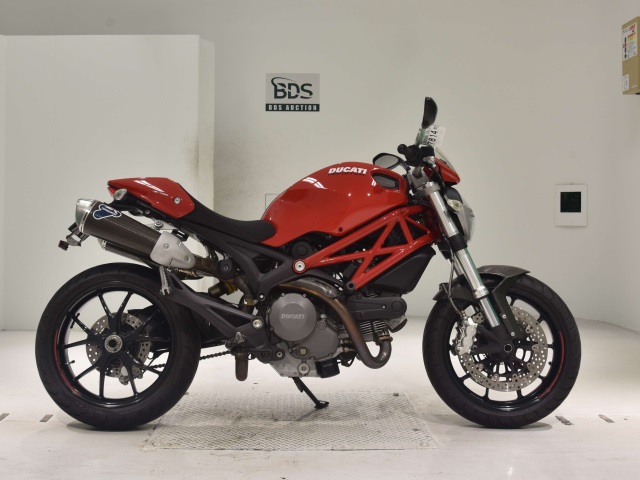 Ducati MONSTER 796 2011