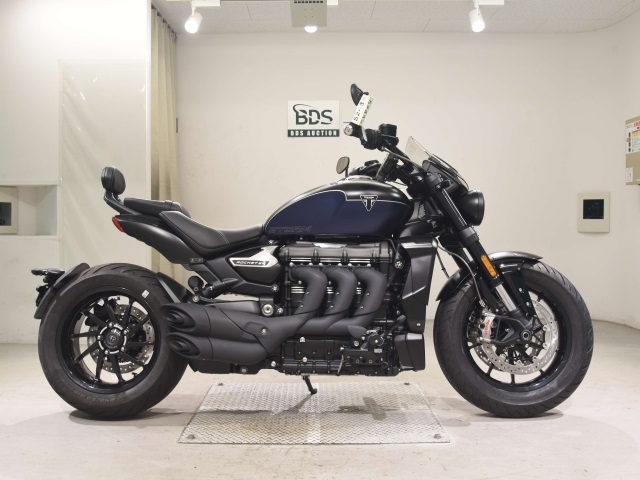 Triumph ROCKET III STORM GT 2024
