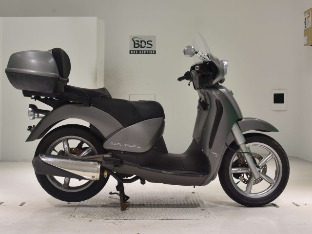 Aprilia SCARABEO250 2006