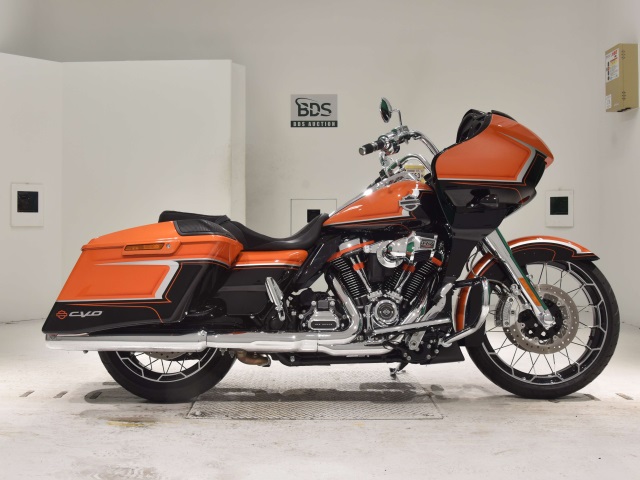 HD ROAD GLIDE FLTRXSE1923 CVO 2022