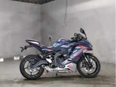 Kawasaki NINJA ZX-25R KRT 2022