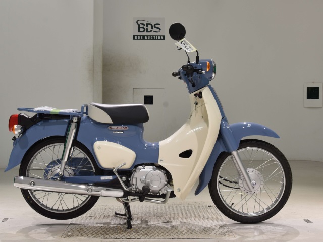 Honda C50-3 2025