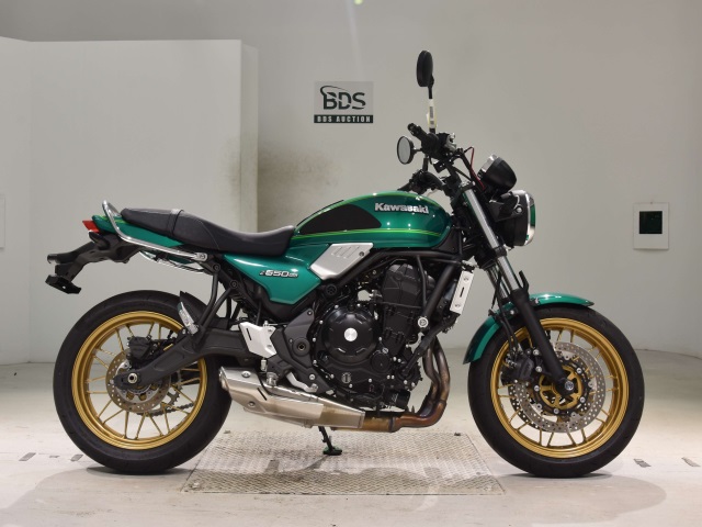 Kawasaki Z650RS 2022