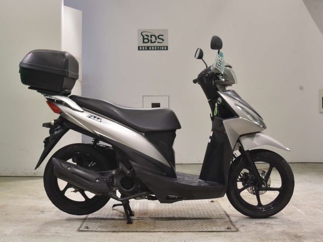 Suzuki ADDRESS V110