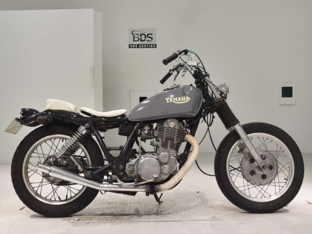 Yamaha SR400 1999