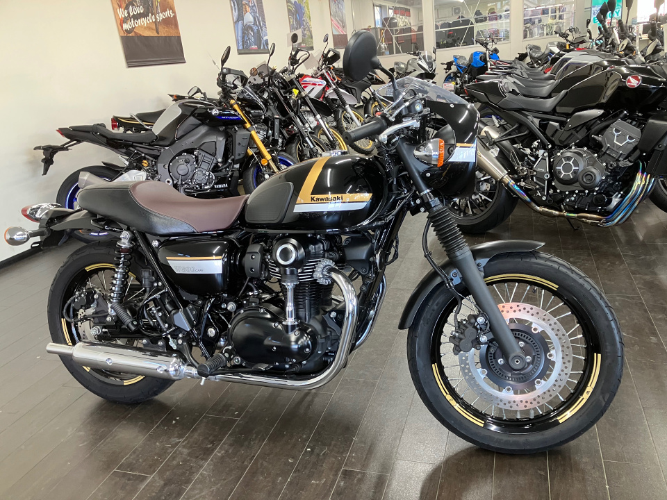 Kawasaki W800 2022