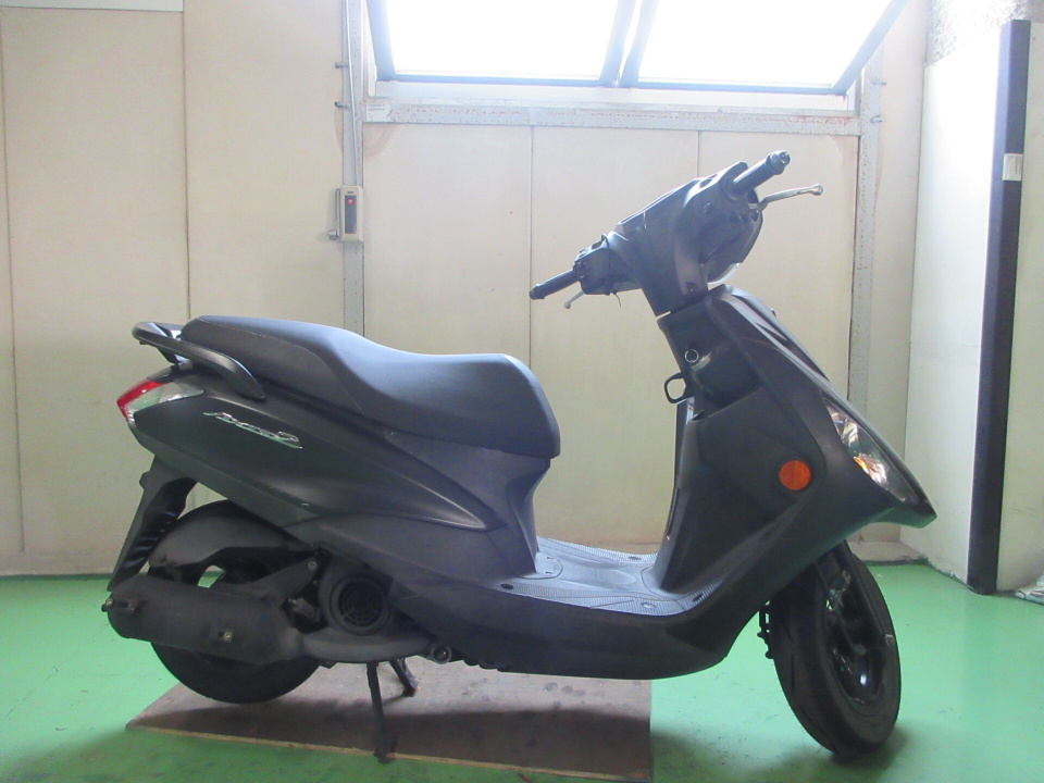 Yamaha AXIS Z