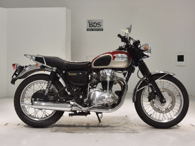 Kawasaki W650 2006