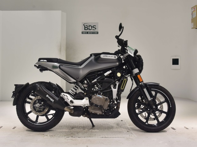 Husqvarna SVARTPILEN 250 2021