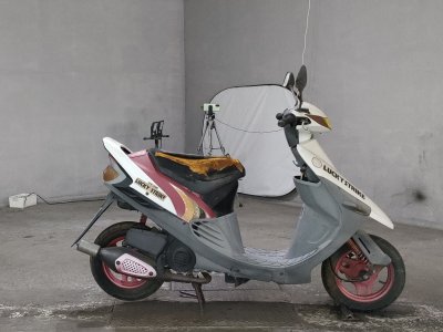 Suzuki SEPIA ZZ