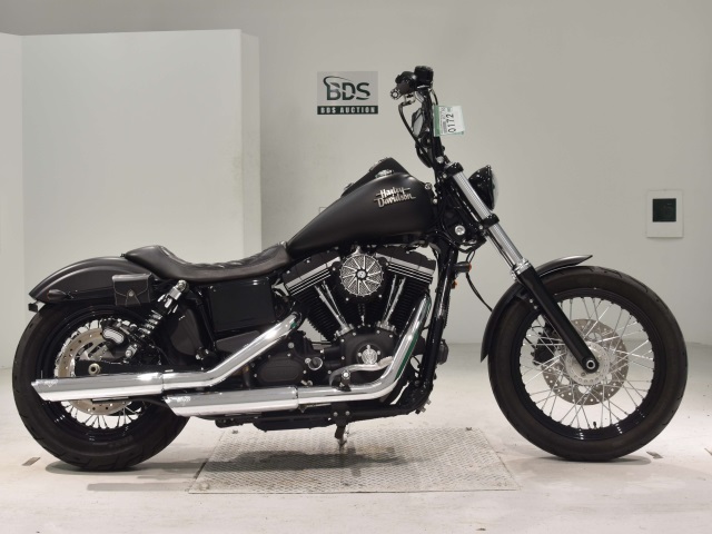 HD STREETBOB FXDB1580 2014
