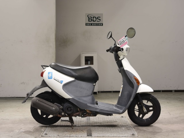 Suzuki LETS4