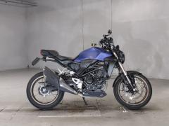 Honda CB250R 2019